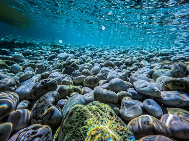 Vela Luka: Podmorje južne strane otoka Korčule