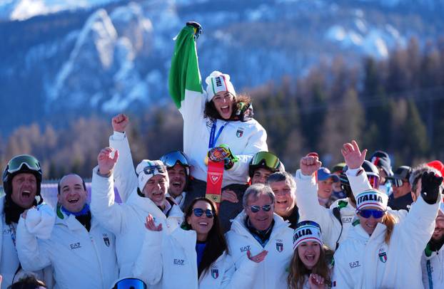 Alpine Skiing - Women's Giant Slalom Victory Ceremony