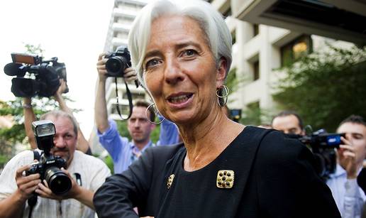 Lagarde: Grčku treba zadržati u eurozoni, izlazak je preskup!