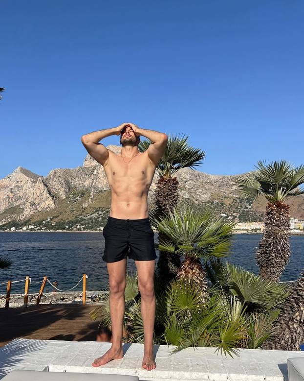 FOTO Deanu Peliću tepaju da je 'šaptač ženama': U 'Braku na prvu' daje savjete o ljubavi