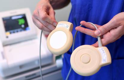 Komora primalja: Mi smo ponovno zakinute u reformama!