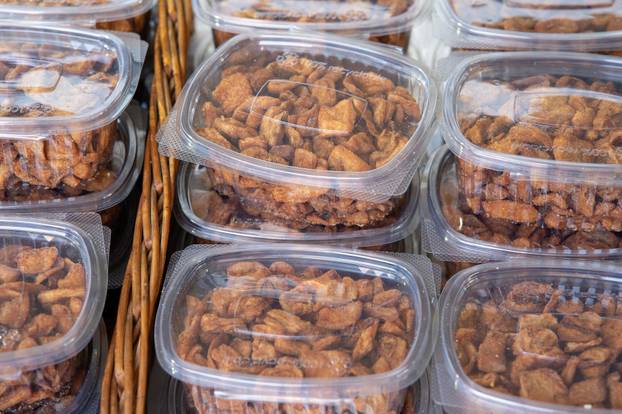 Zagreb: Manifestacija "100% Zagorsko" na Europskom trgu