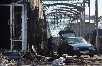 Rusi pogodili tvornicu u Sumiju, curi amonijak: 'Kontaminirano je područje od dva kilometra'