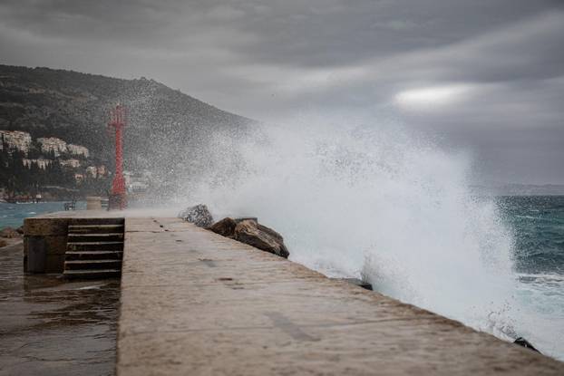 Jako jugo na dubrovačkom području