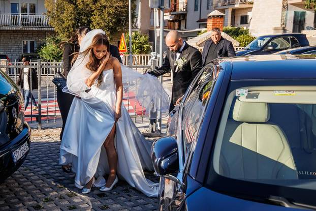 Split: Vjenčanje Hajdukovog nogometaša Anthonyja Kalika i Ivone Glavaš