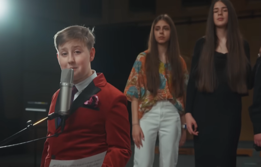 Poslušajte kako zvuči pjesma Moja domovina u izvedbi djece iz The Voice Kidsa i zborova...