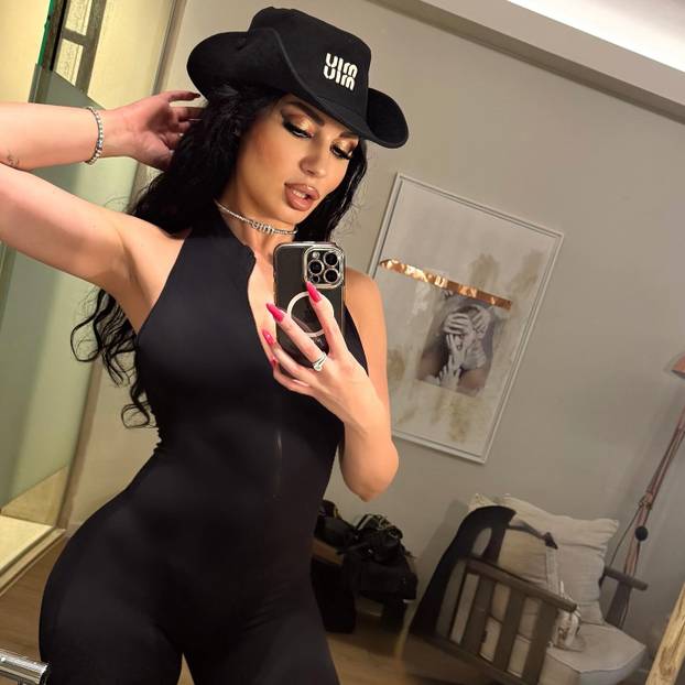 FOTO Zovu je srpskom J. Lo i bila je prva ljubav Novaka Đokovića