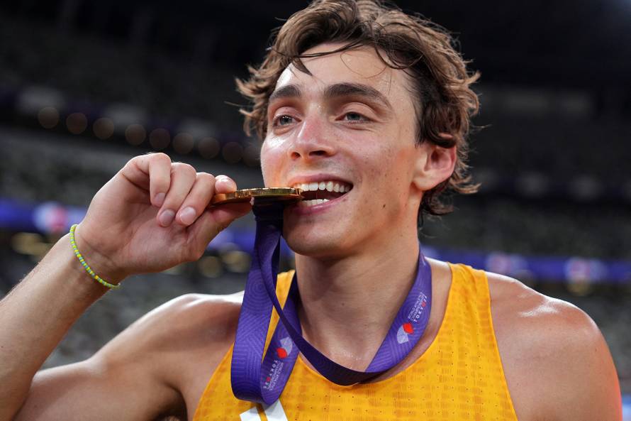 Men's Pole Vault Final