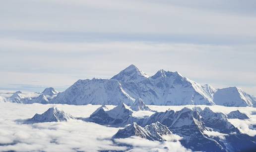 Kina i Nepal postigli dogovor oko Mount Everesta: 'Krov svijeta' viši za 86 centimetara