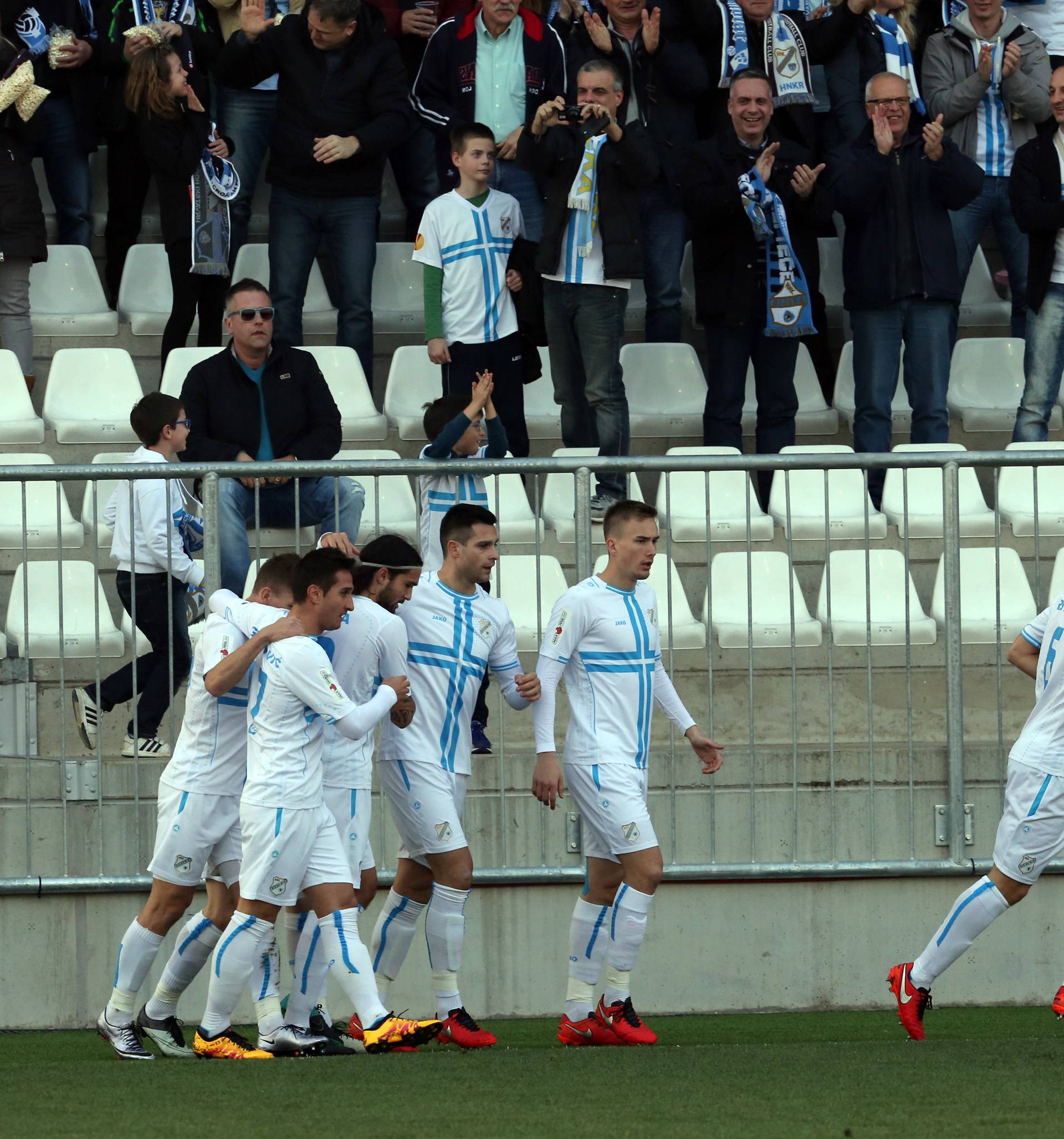 Rijeka je deklasirala Inter 4-0 i stavila veći pritisak na Dinamo