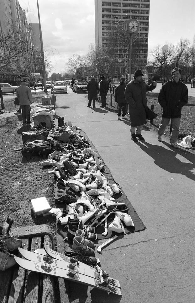 Zagreb: Tradicionalni sajam zimske opreme na Trgu sportova