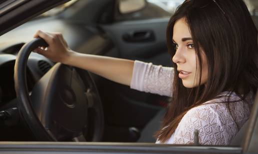 Žene vs muškarci za volanom - one su definitivno bolji vozači