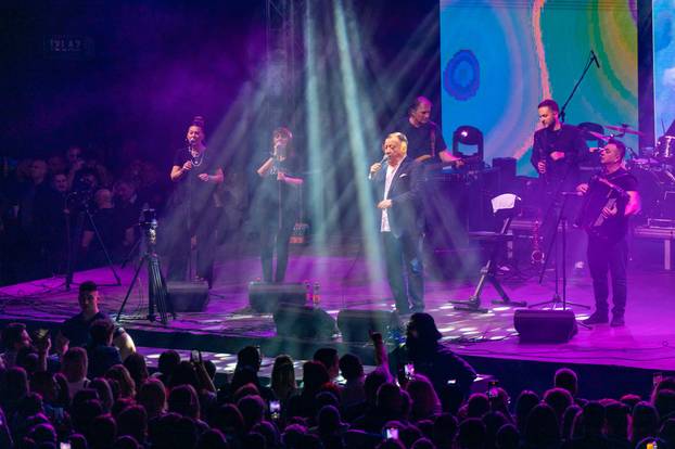 Osijek: Koncert Halida Bešlića u dvorani Gradski vrt