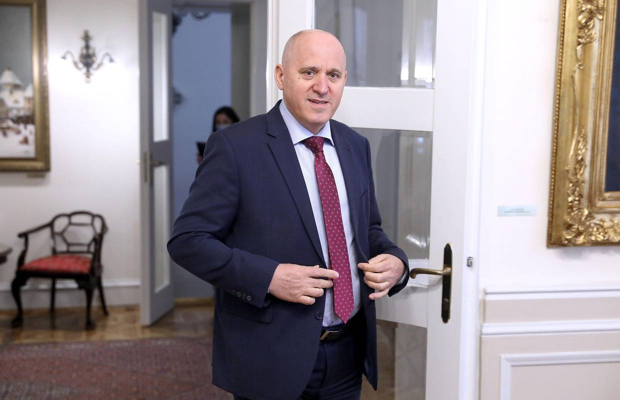 Branko Bačić tvrdi: Hrvoj Šipek i dalje ima potporu većine