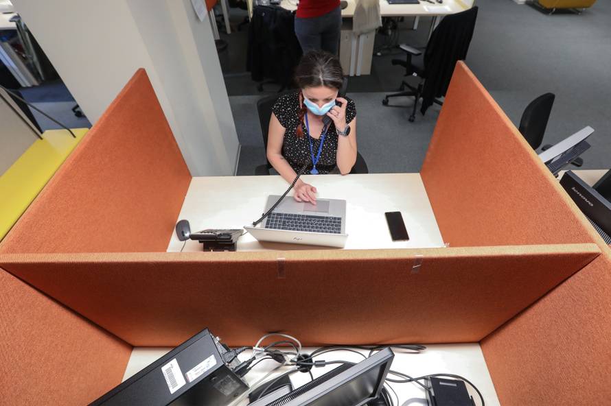 'Nazvala nas je majka i plakala, nije smjela primiti sina u stan'