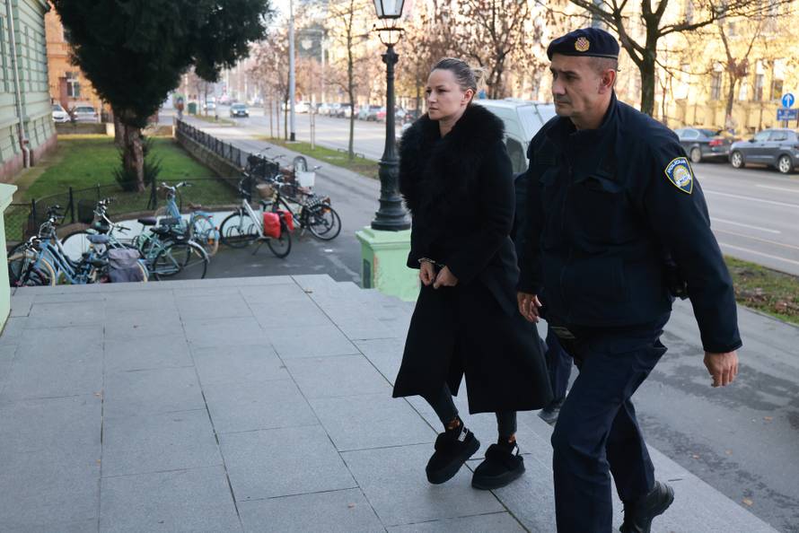 Osijek: Privođenje osumnjičenih za krijumčarenje i preprodaju tone marihuane