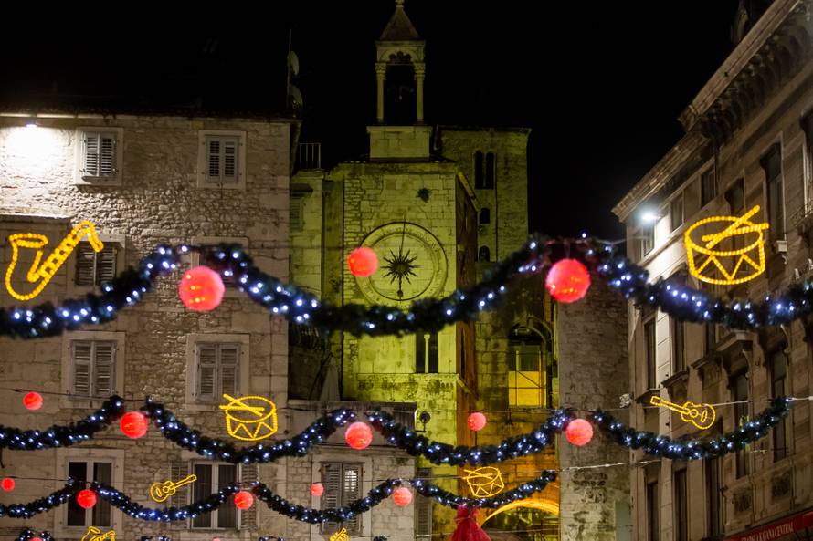 Znate li koji grad ima prvi adventski sajam bez plastike?