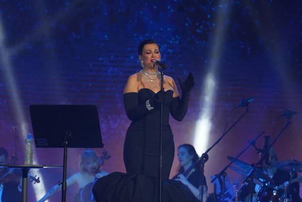 Beograd: Koncert Nine Badrić u kultnoj Plavoj dvorani