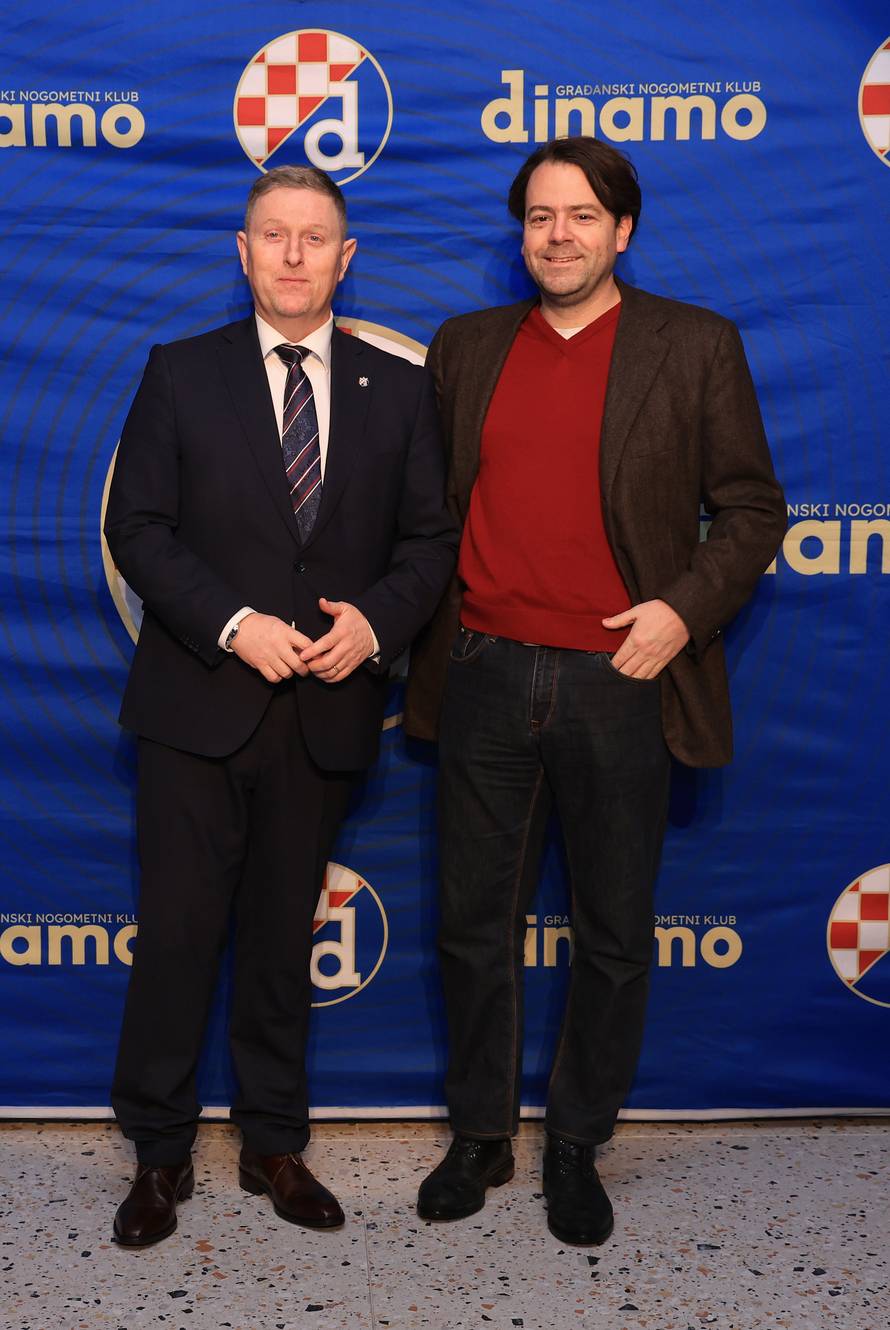 Zagreb: Poznati na svečanoj 300. izvedbi predstave Ćiro