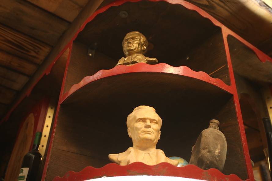 On vozi Titovu limuzinu: 'Kada okrenem uvijek kresne iz prve!'