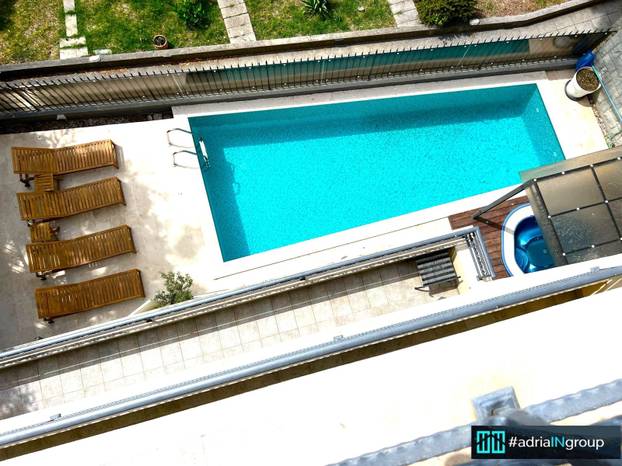 FOTO Ovu vilu iz Splita prodaju za 3 milijuna eura! Ali da biste je razgledali - morate učiniti ovo