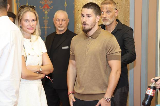 Split: Kćer Slavena Bilića, Alani u društvu Njegoša Šolaka na proslavi 30. godina Sportskih igara mladih 