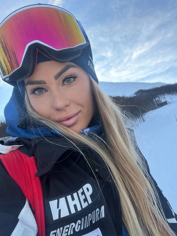 FOTO Obiteljska idila Zubčića: Sestra Tamara je podijelila emotivne trenutke sa svadbe