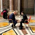 FOTO Trump i Zelenski sastali se u bazilici Sv. Petra. Zelenski: Hvala američkom predsjedniku!