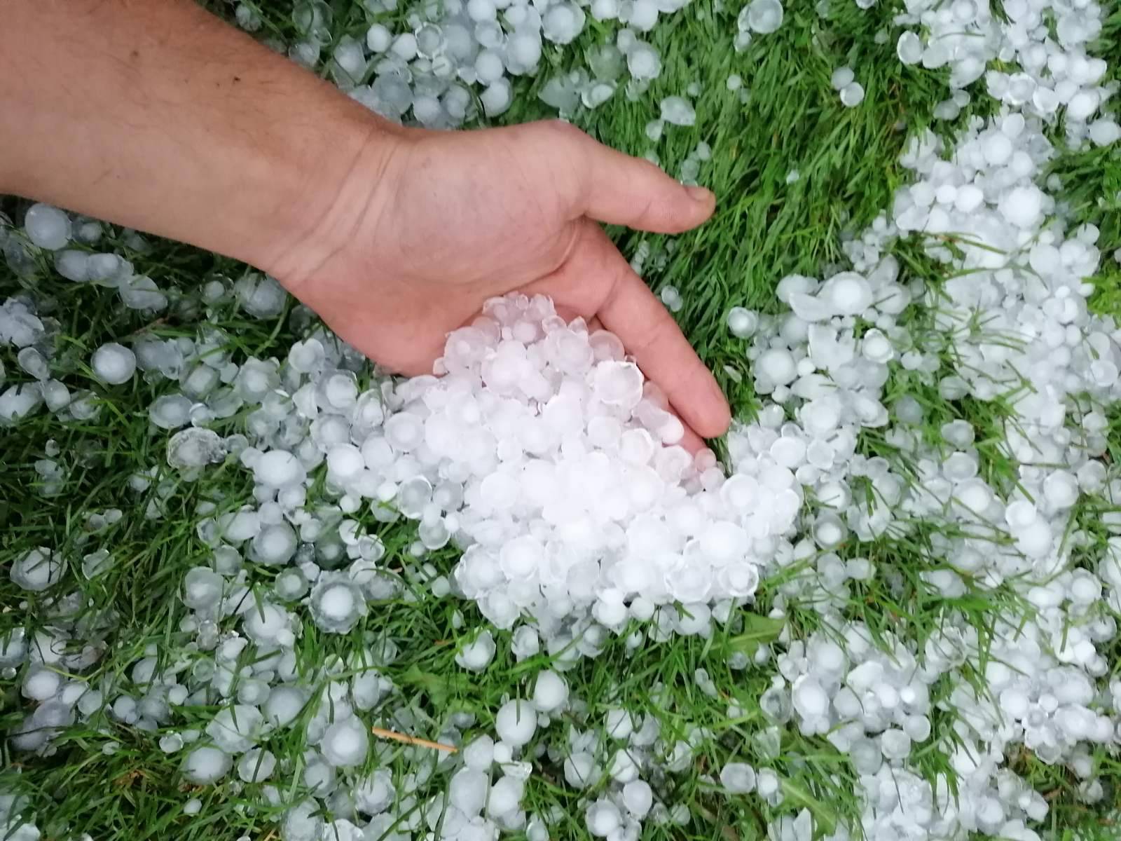 Tuča u Međimurju, pljusak i jak vjetar u Zagrebu: 'Promjena vremena bit će brza i žestoka'