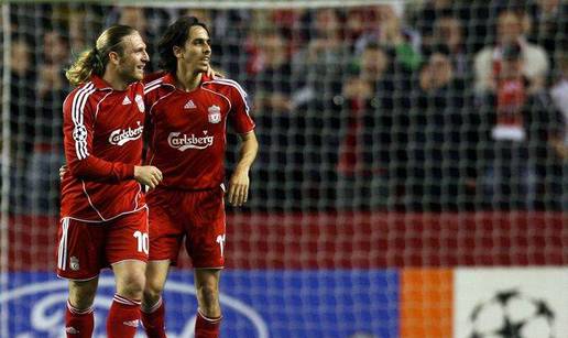 Benayoun u 92. min. drame doveo Liverpool na vrh