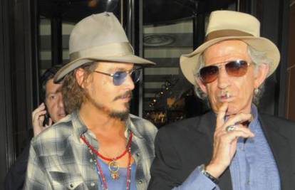 Johnny Depp oronuo je jer se opija s  Keithom Richardsom 