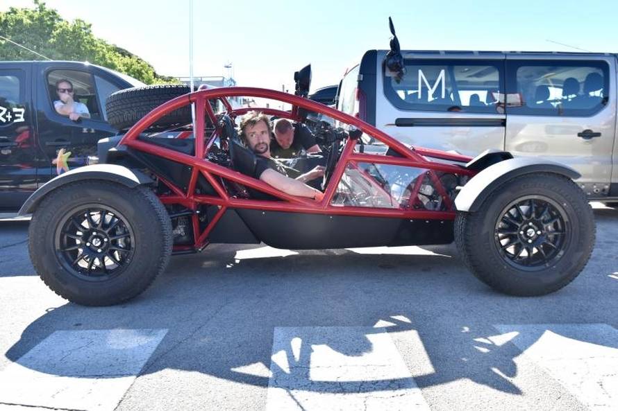 Gotova je serija The Grand Tour! Voditelji napustili emisiju nakon 20 godina zajedničke suradnje