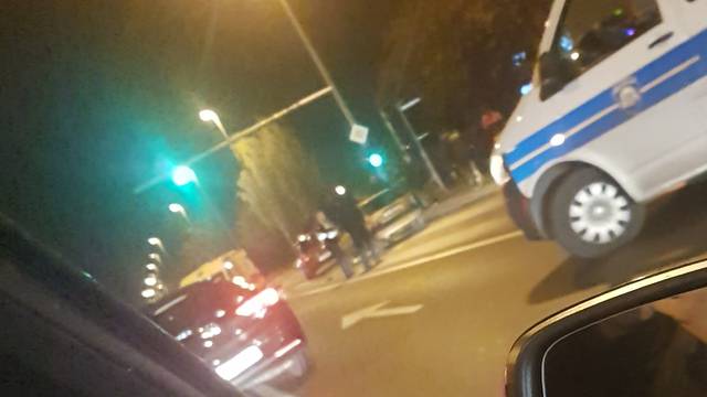 U zagrebačkoj Dubravi sudarilo se pet vozila: Ozlijeđena žena