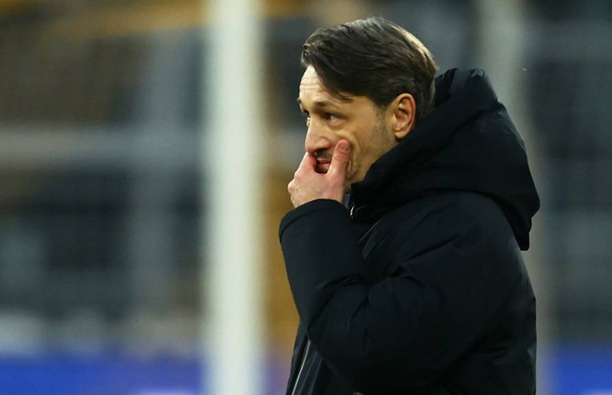 Bundesliga - Borussia Dortmund v VfB Stuttgart