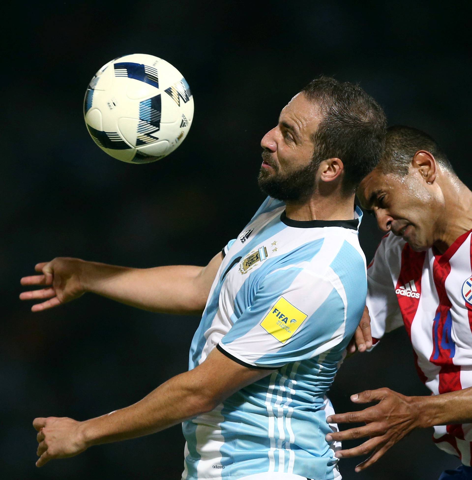 Football Soccer - World Cup 2018 Qualifiers - Argentina v Paraguay