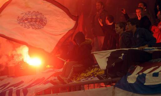 Torcida palicama u Zagrebu napala Zenitove navijače?