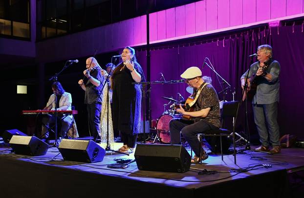 FOTO Mostar Sevdah Reunion zatvorili Brodsko glazbeno ljeto uz intimnu atmosferu