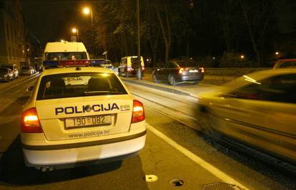 Zagreb: Pronašli ga u autu, čiju je krađu ranije prijavio