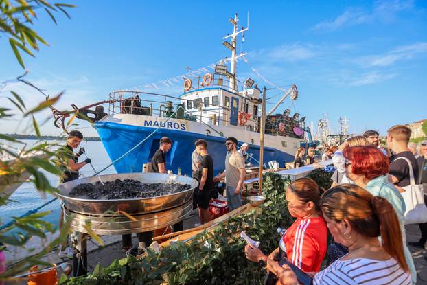 Pula: Povodom Dana grada održan Riva fest 