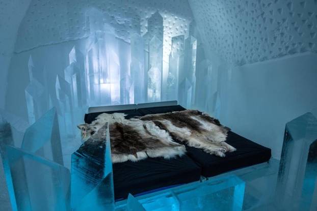 FOTO Hotel koji se svake godine otopi: IceHotel izgleda kao umjetnička galerija od leda