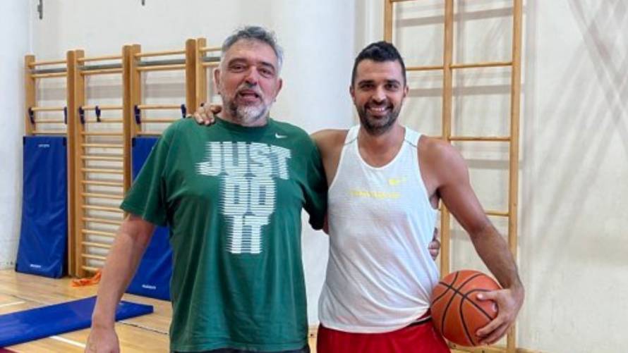 Maestralni Simon u 40. godini zabio 38 koševa uz 17 skokova!