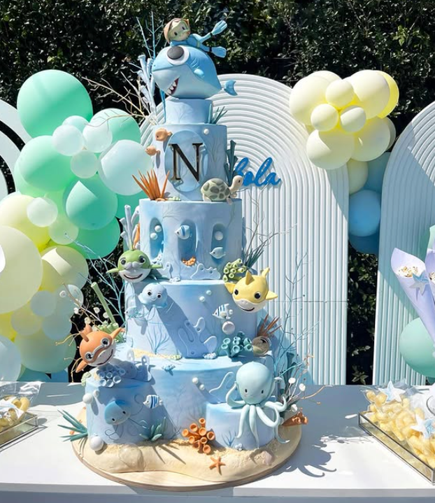 FOTO Maja Šuput proslavila je 46. rođendan - pogledajte tortu koja je bila hit večeri