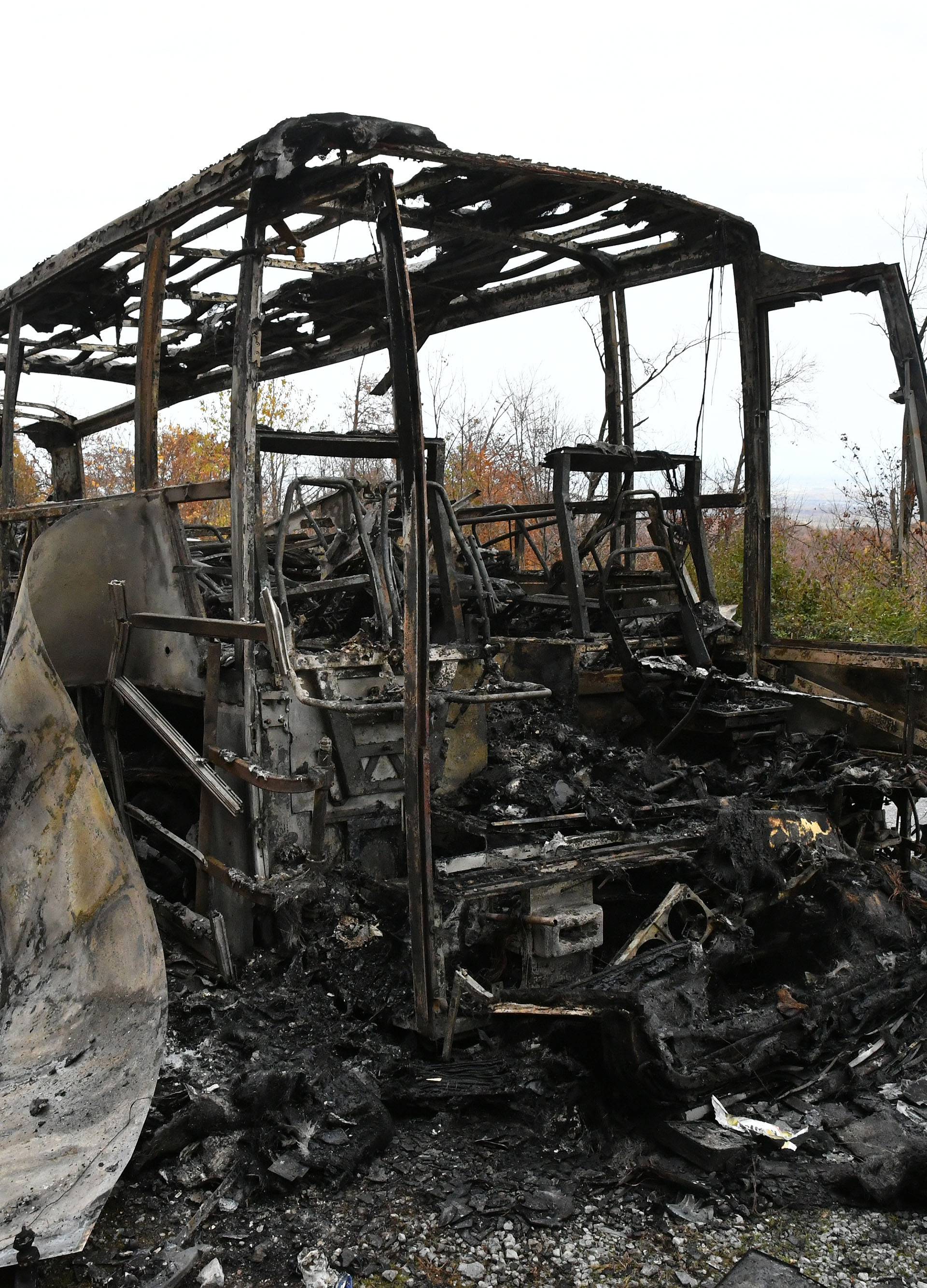 Zapalio se bus pun djece blizu Požege: 'Bili su jako uplašeni'