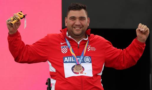 'Ime sam dobio po Zajecu, a čim sam se rodio, tata je iz rodilišta otišao na Dinamovu utakmicu'