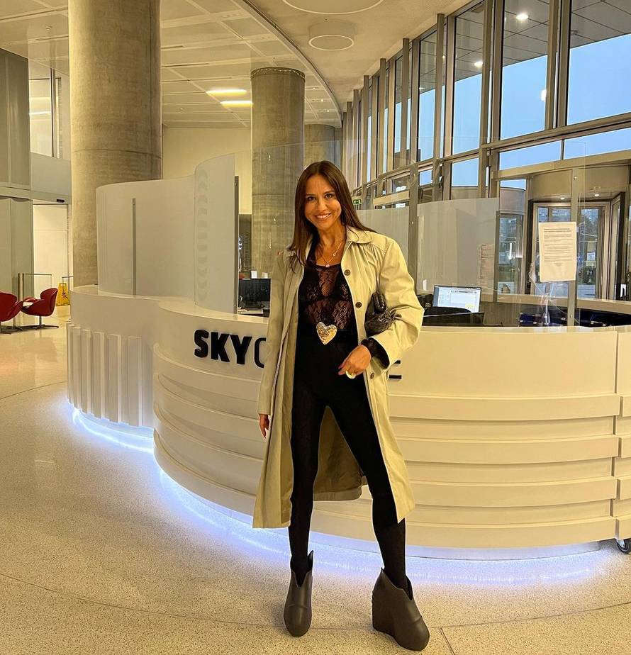 Borna Kotromanić zaplivala u ledenom Bledskom jezeru...