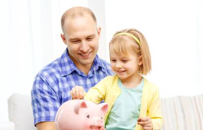 Poklonite djeci kasicu i naučite ih štednji i upravljanju novcem