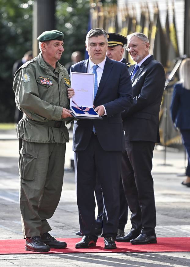 Zagreb: Svečani prijem povodom Dana policije u Predsjedničkim dvorima