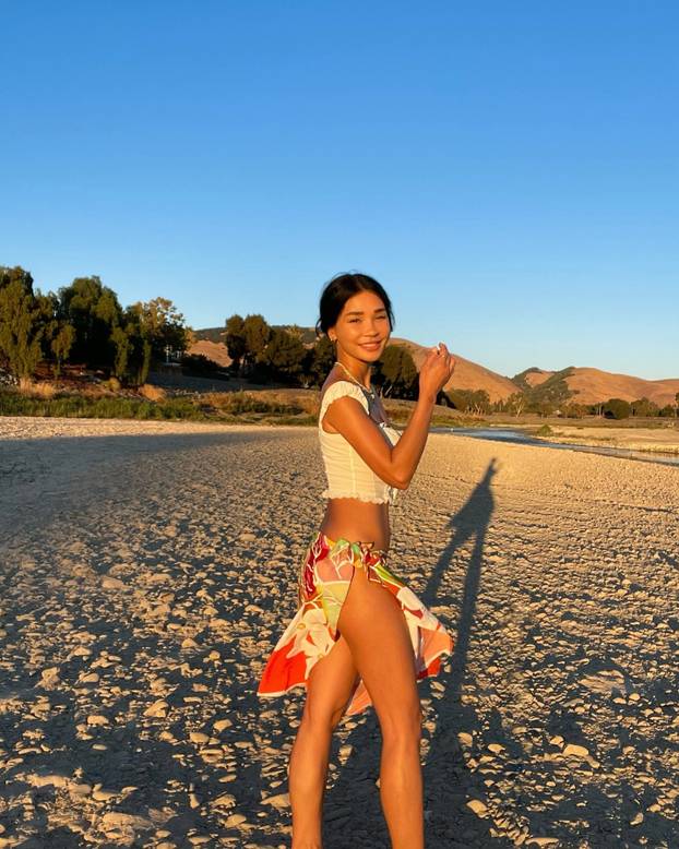 FOTO Nitko ne može vjerovati, ali istina je... Ova učiteljica iz Kalifornije ima 48 godina!