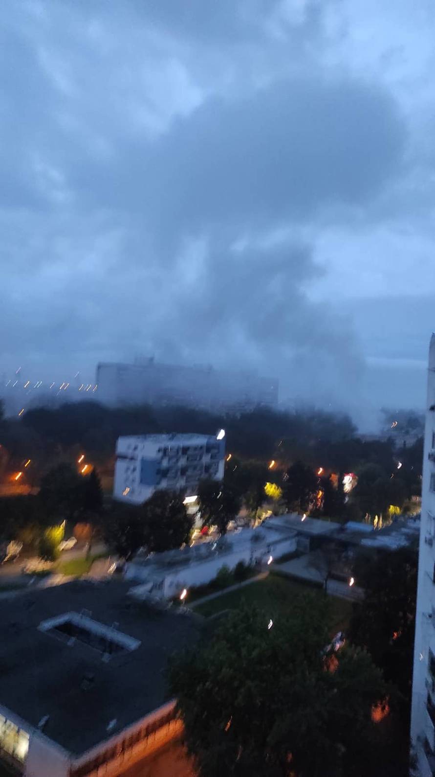 FOTO Užas u Novom Zagrebu: Detonacija probudila Trnsko, u zgradi poginuo jedan čovjek