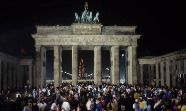 Prije 36 godina pao je Berlinski zid. 'Komunizam' u Europi otišao u ropotarnicu povijesti